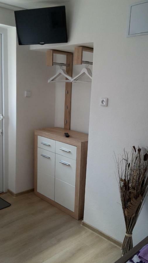 Ubytovani Lila Mikulov Buitenkant foto